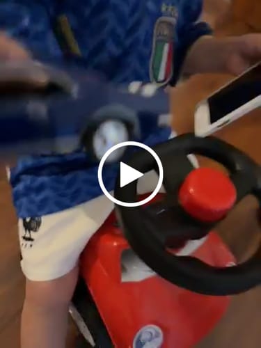Customer video review of 25/26 Ensemble Enfant  Italie Domicile