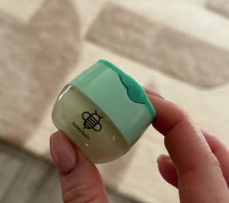 Customer photo review of Honeybalm Mint SPF