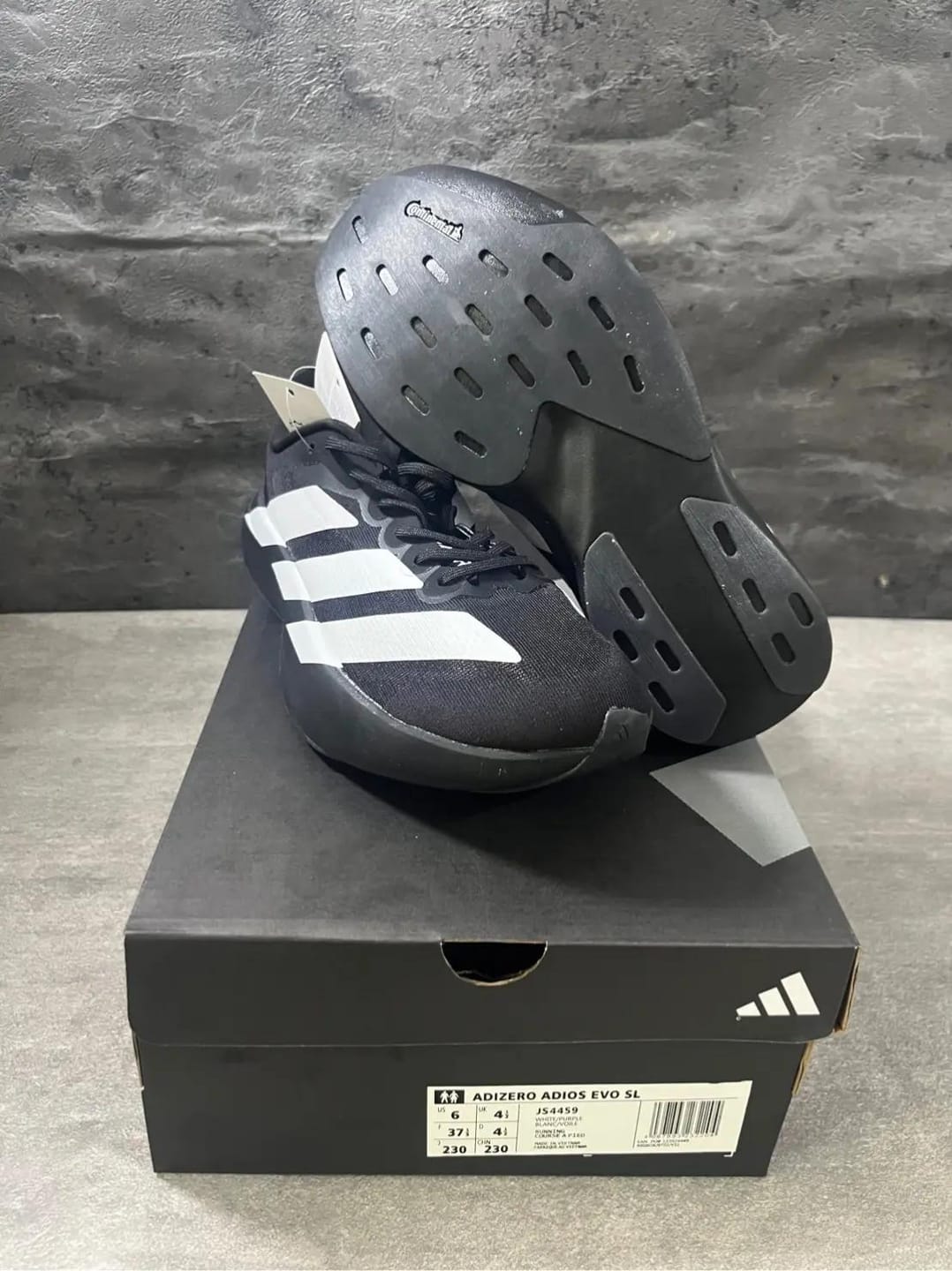 Customer photo review of Adizero Evo SL Core Black & White