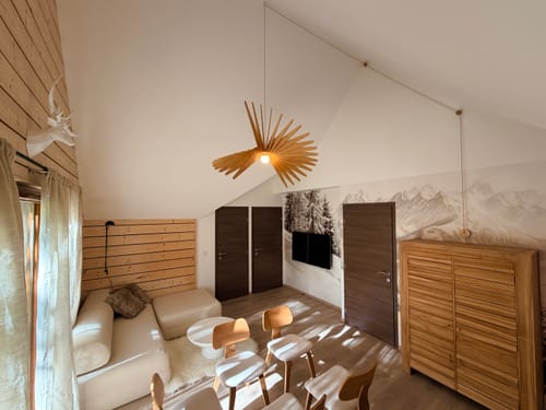 Avis photo d'un client sur Albatros teinté Chêne | Suspension
