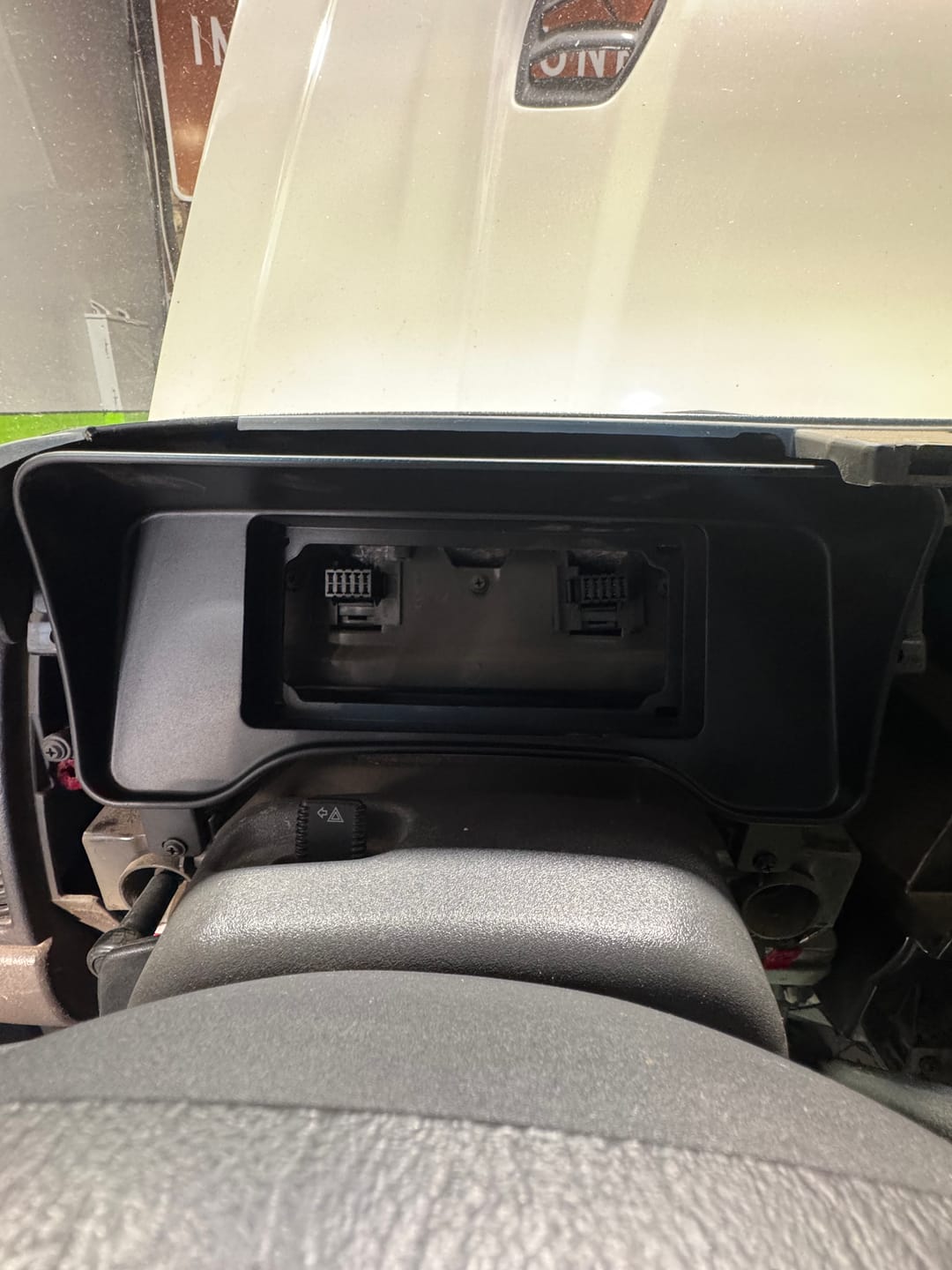Customer photo review of Jeep Wrangler TJ & Cherokee XJ Dash Cluster Mount