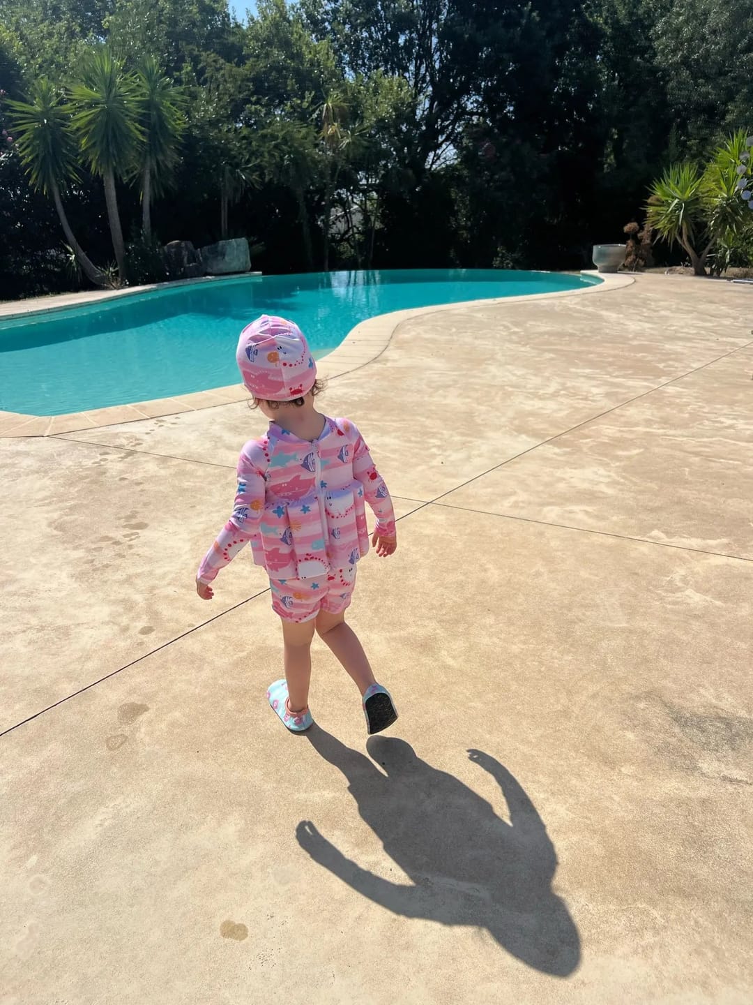 Customer photo review of Kinder Schwimmweste UV Schutz | Schwimmanzug mit Auftrieb