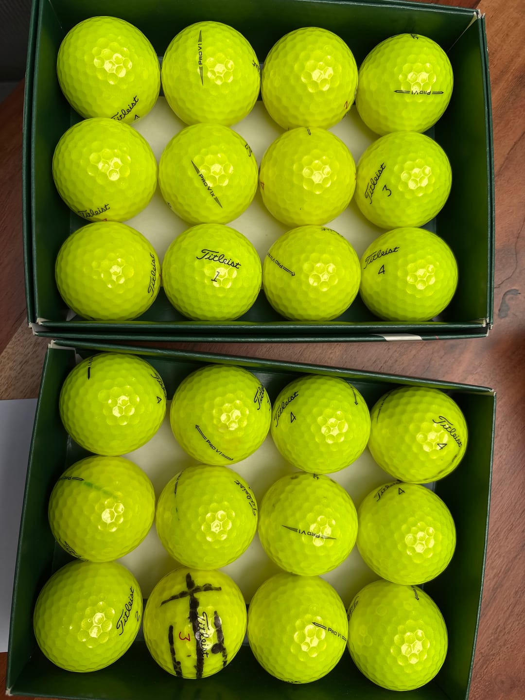 Customer photo review of Titleist - Pro V1 / Prov1x Jaune