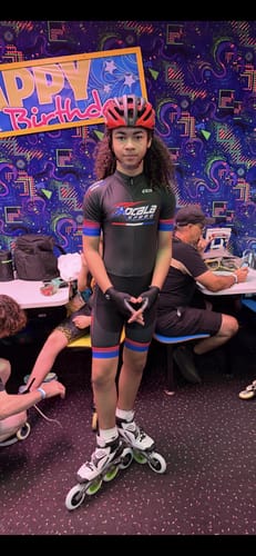 Customer photo review of Skate Gloves