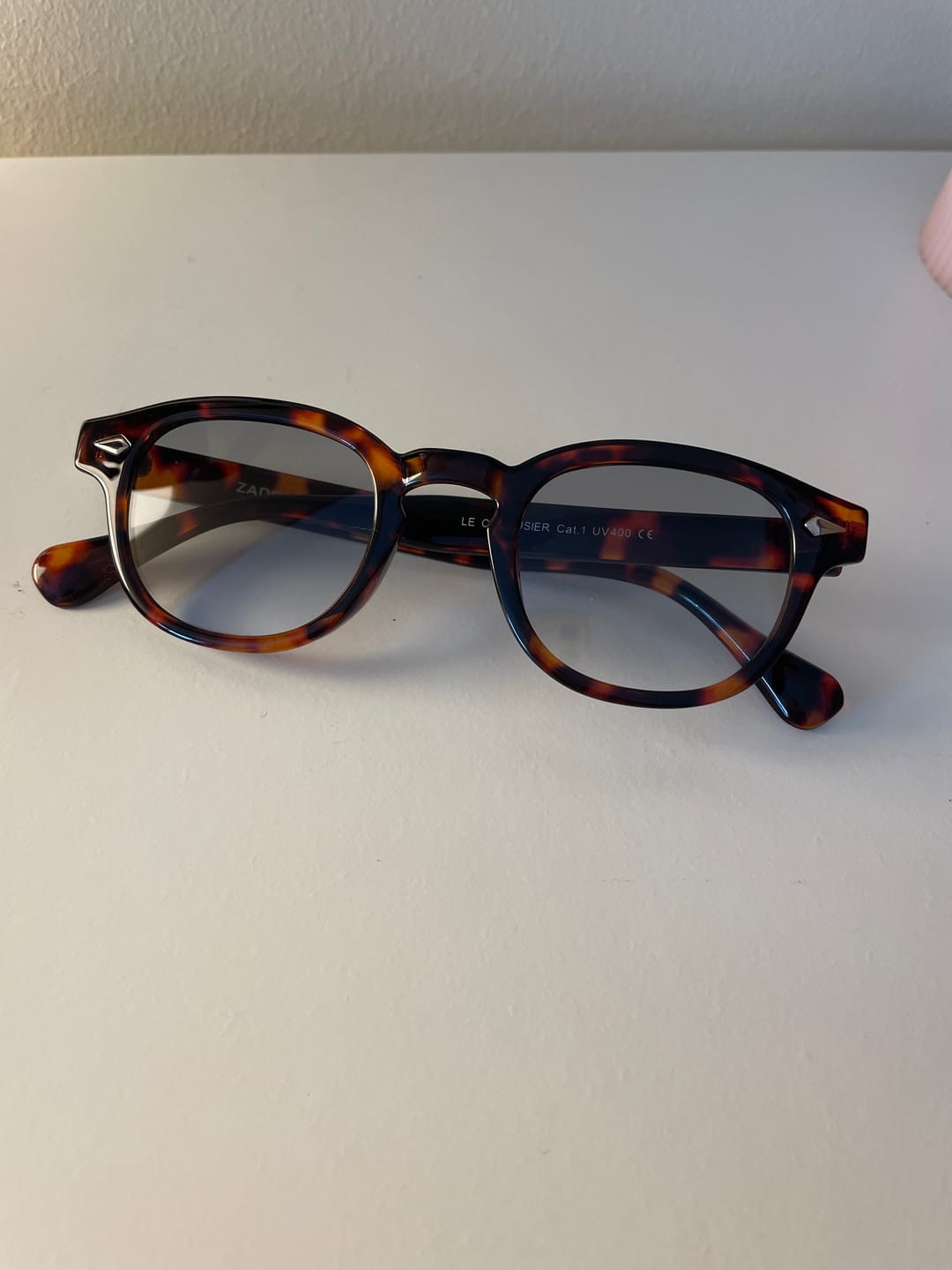 Customer photo review of LE CORBUSIER / TORTOISE GREEN