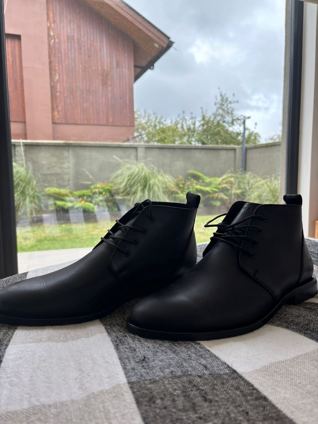 Customer photo review of Botín Hombre Sanhattan Mate