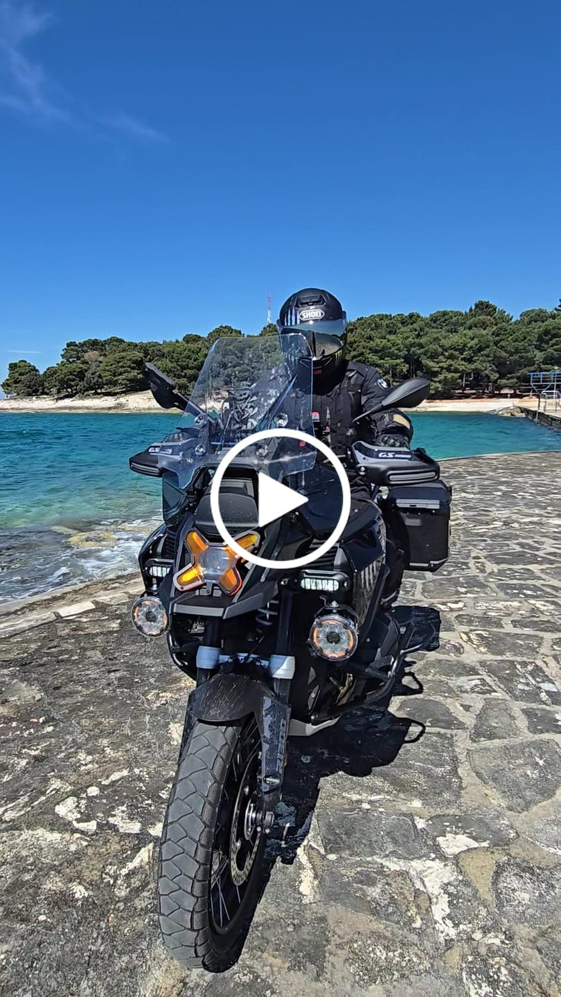 Customer video review of Headlight Guard Kit for BMW R1300GS / R1300GS Adventure