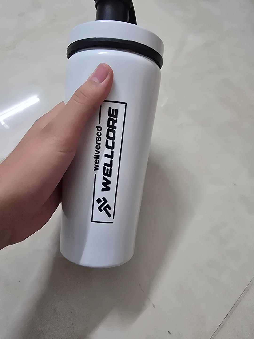 Customer photo review of Wellcore - Micronised Creatine Monohydrate (83 Servings, Unflavoured) + Premium Steel Shaker