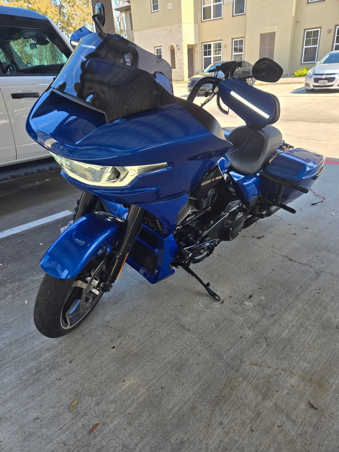 Customer photo review of Color Matched hand guard with LED for Touring & Softails