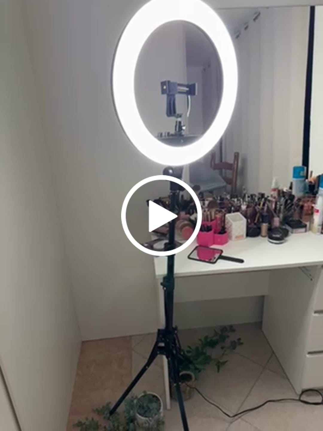 Customer video review of Ring Light 18"