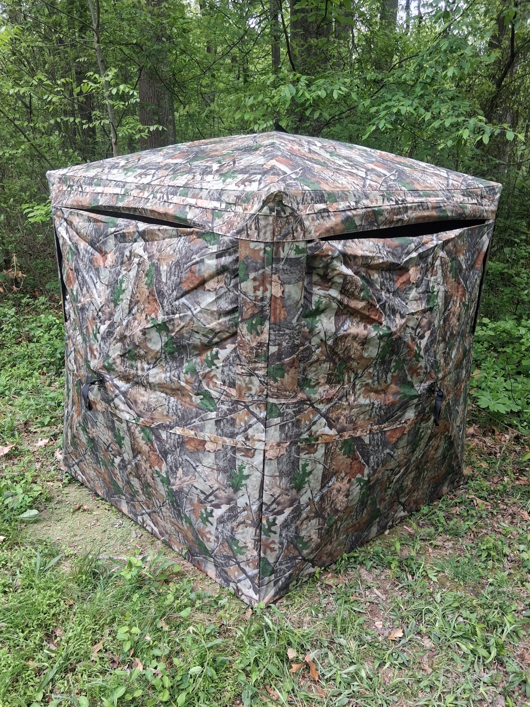 Customer photo review of 270° See Through 1-2 Person Hunting Blind, Pop Up Ground Deer Blind