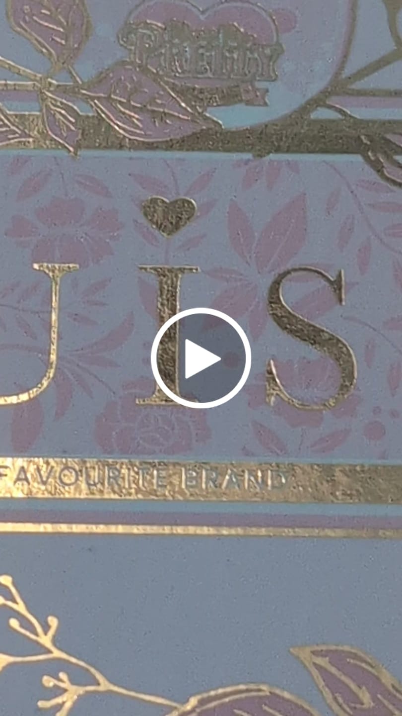 Customer video review of P.Louise Stay Shining Crown Lip Oil