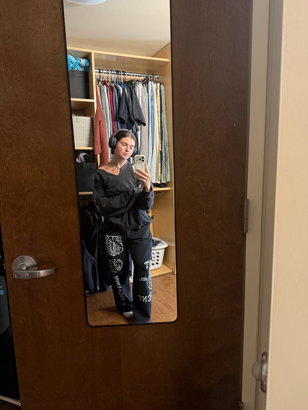Customer photo review of 2128 - AOT©  x YLA Baggy Joggers