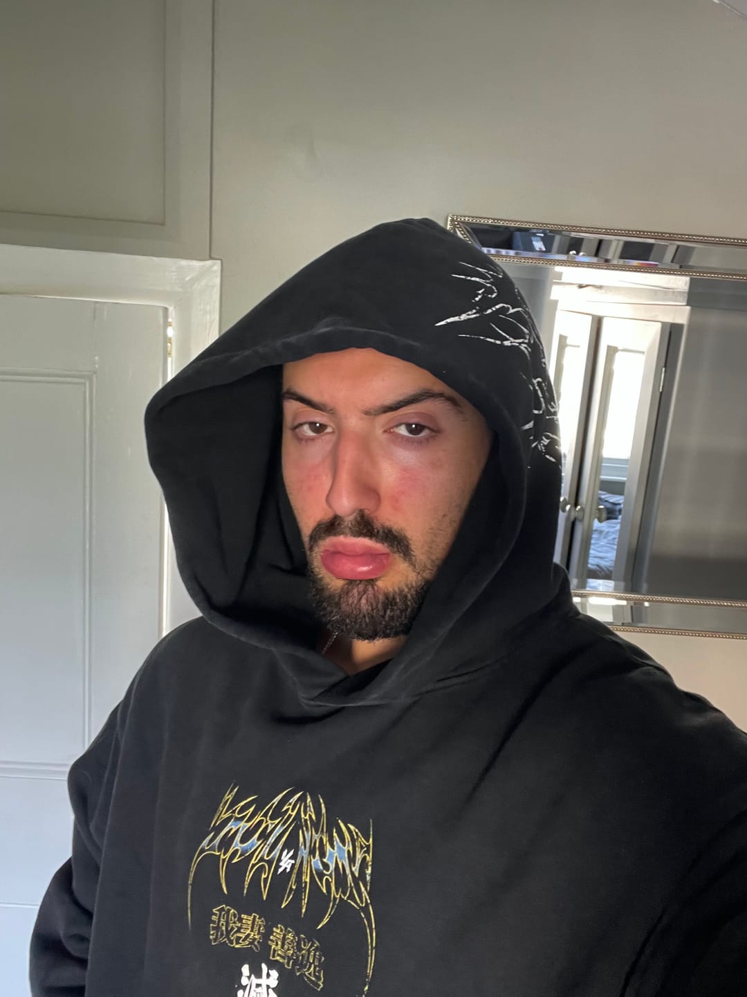 Customer photo review of 5068 - Demon Slayer: Kimetsu no Yaiba - Hoodies