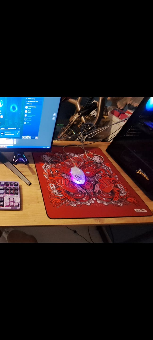 Customer photo review of Wraith Spirit of Aim Pro Mousepad