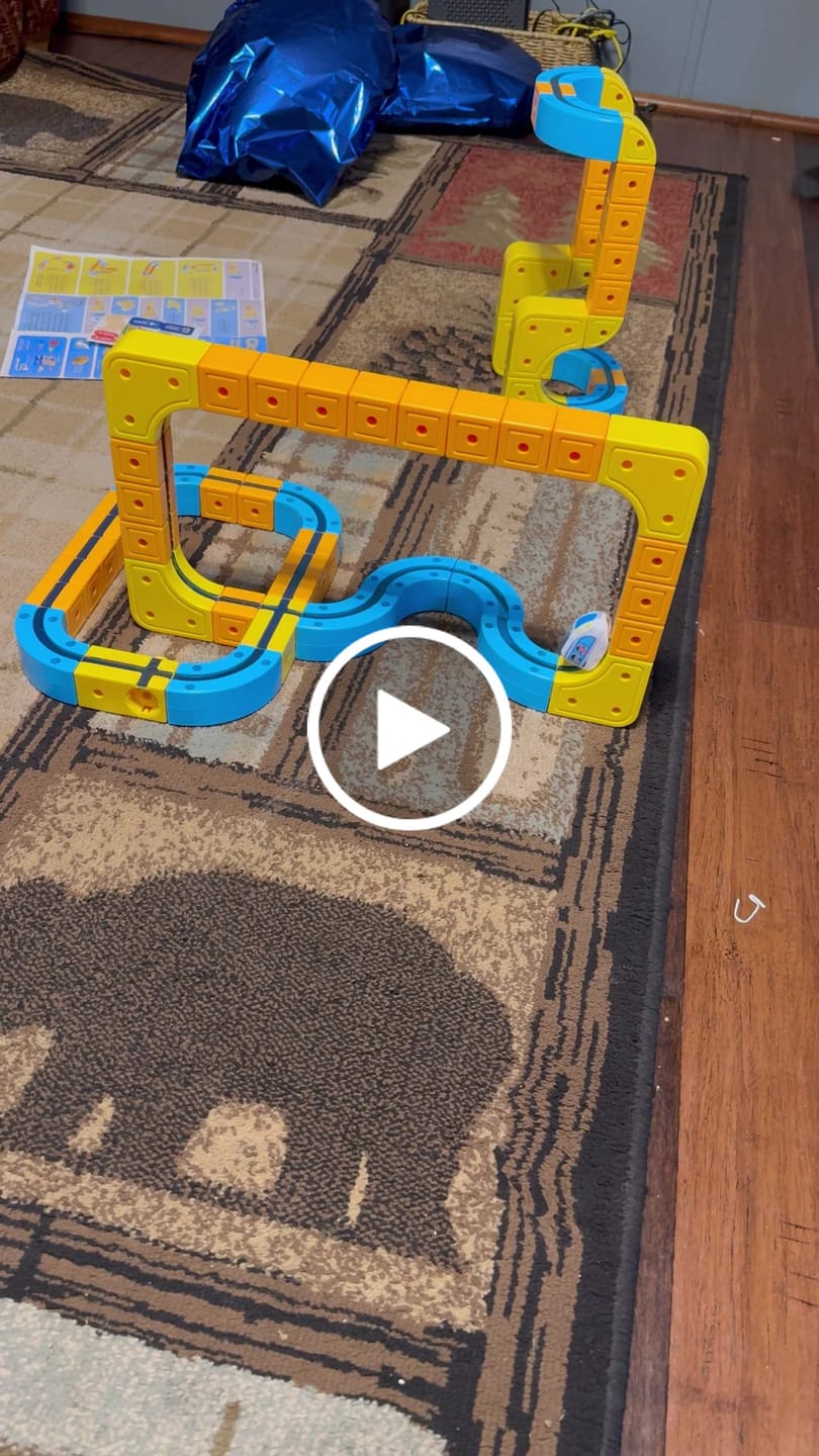 Customer video review of Infinity Racer Magnetic Train