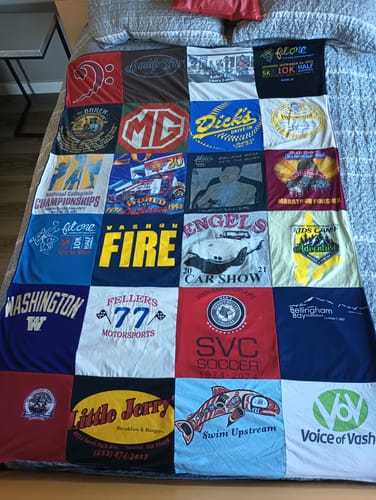 Customer photo review of Project Repat T-Shirt Quilt
