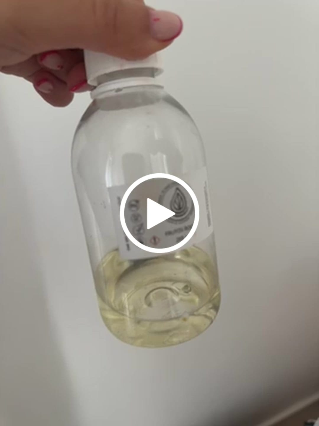 Customer video review of Fragancia FRUTOS ROJOS