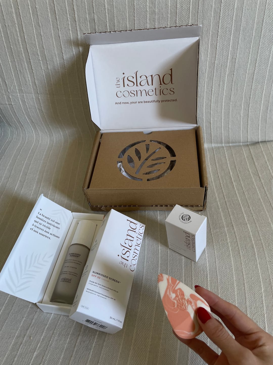 Customer photo review of Fond de Teint Hydratant SPF 50 - Visage