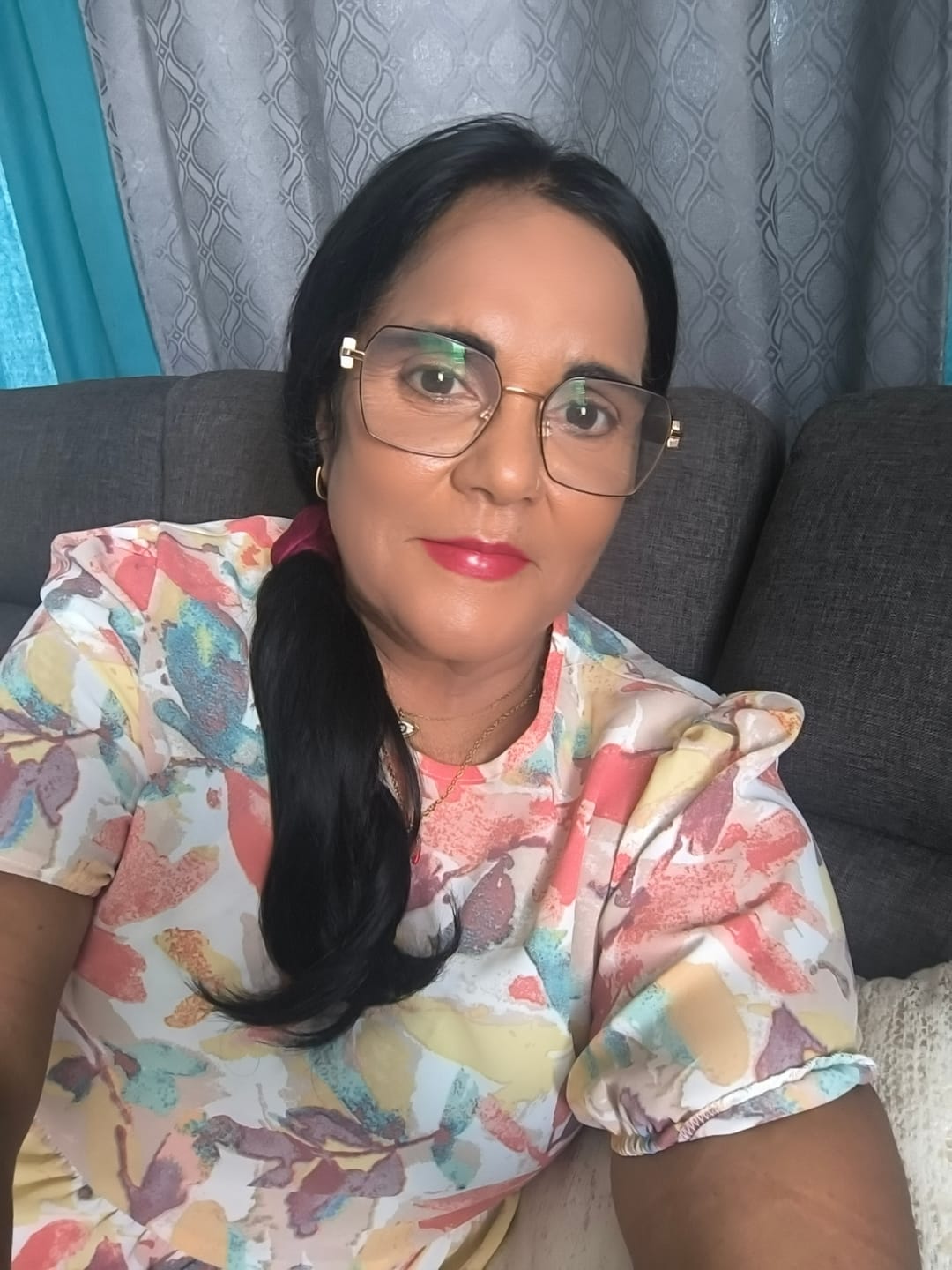 Customer photo review of Fond de Teint Hydratant SPF 50 - Visage
