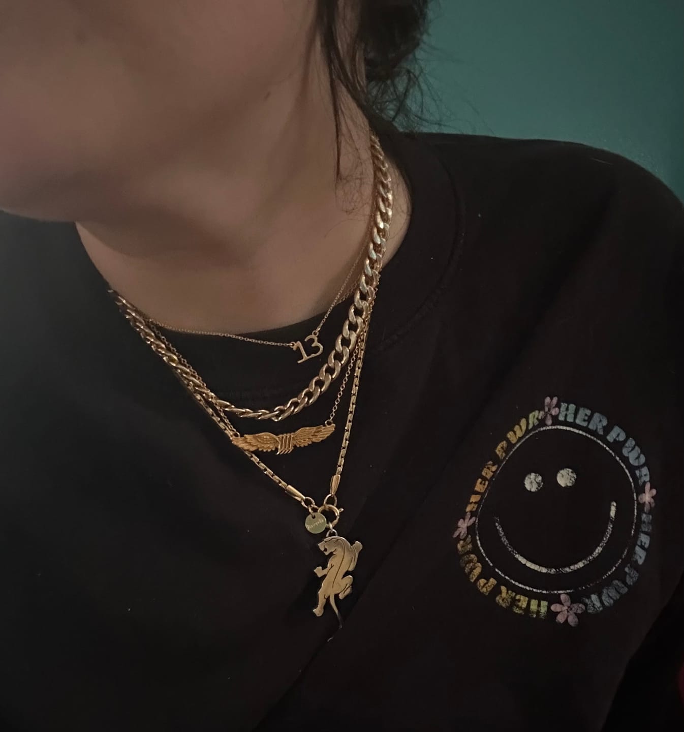 Customer photo review of 1111 ANGEL NUMBER WINGS NECKLACE | YELLOW GOLD Gold plated