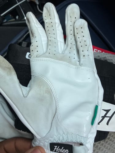 Customer photo review of Holen SureGrip Glove