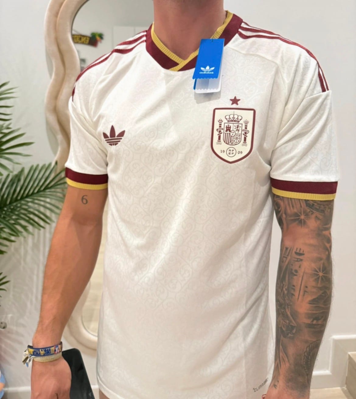 Customer photo review of Camiseta Visitante España 26/27