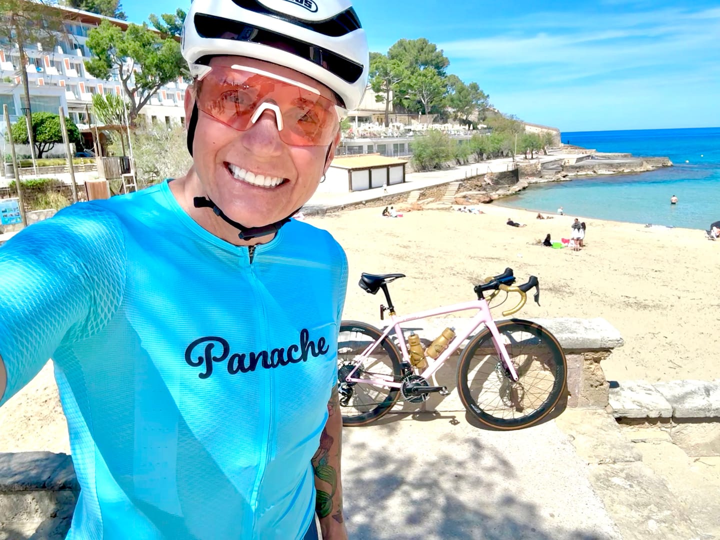 Customer photo review of Women's Speed Performance Air Jersey - Arctic Blue