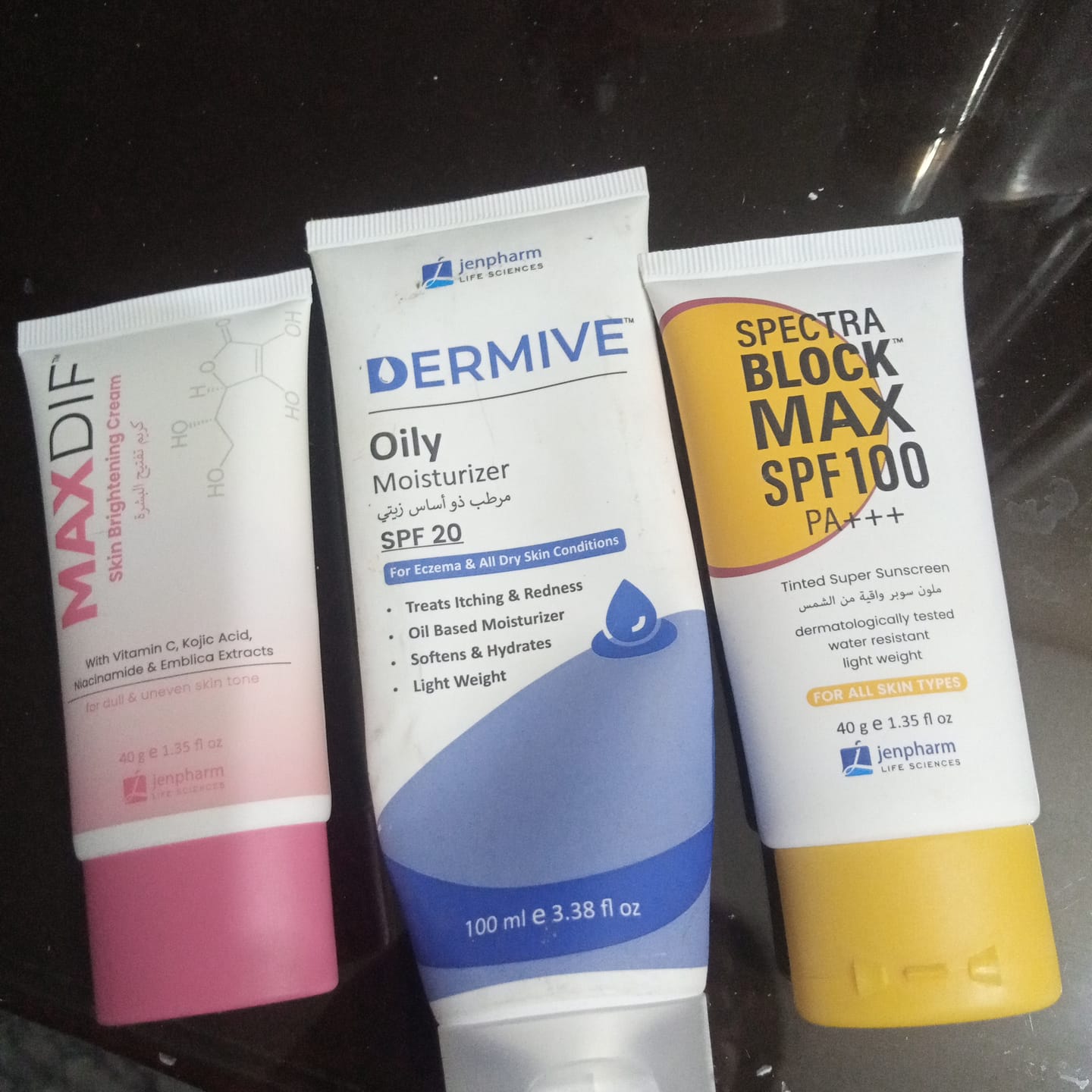 Customer photo review of Maxdif Brightening Cream