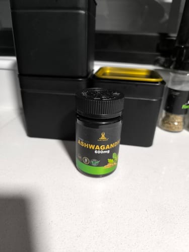 Customer photo review of Ashwagandha 600Mg - 60 Caps.