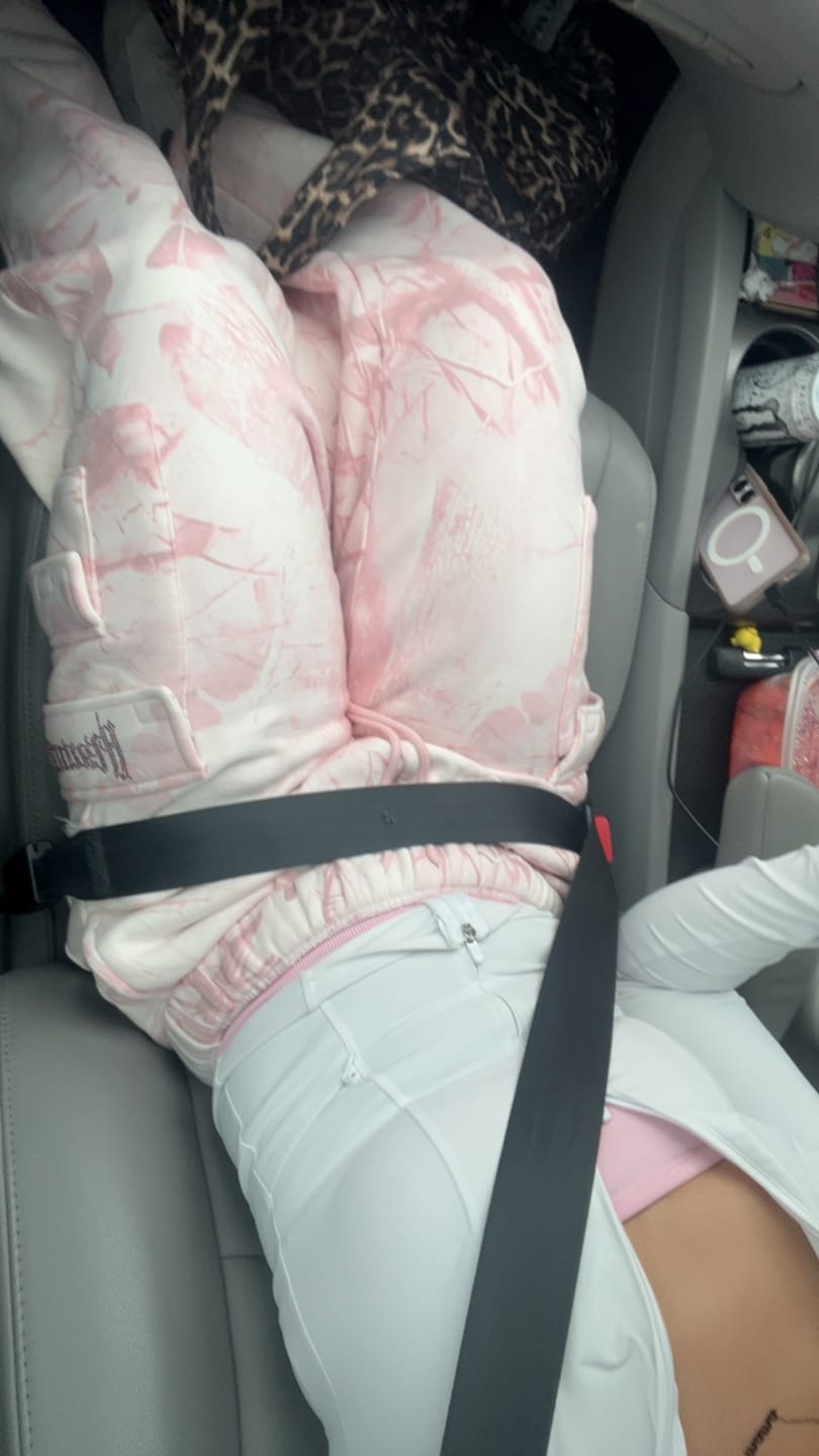 Customer photo review of W2230 - Camo Cargo Joggers