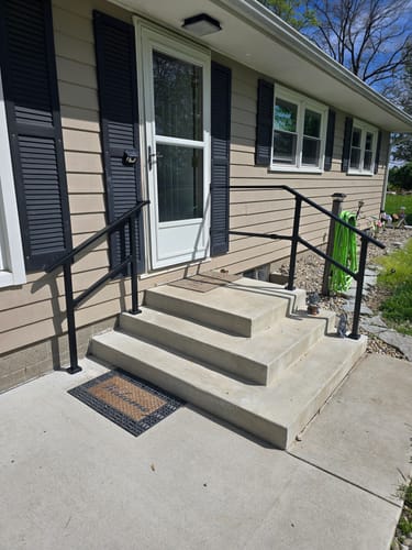 Customer photo review of Stair Handrail Kit