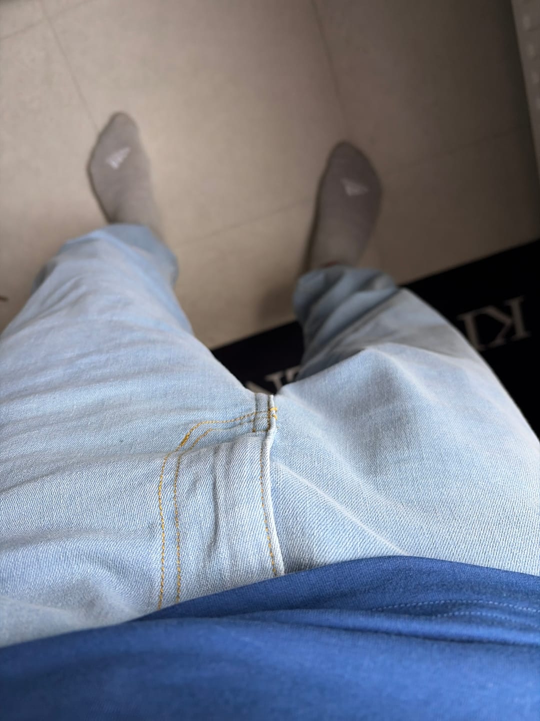 Customer photo review of NIL – Jogpant Denim – Bleach