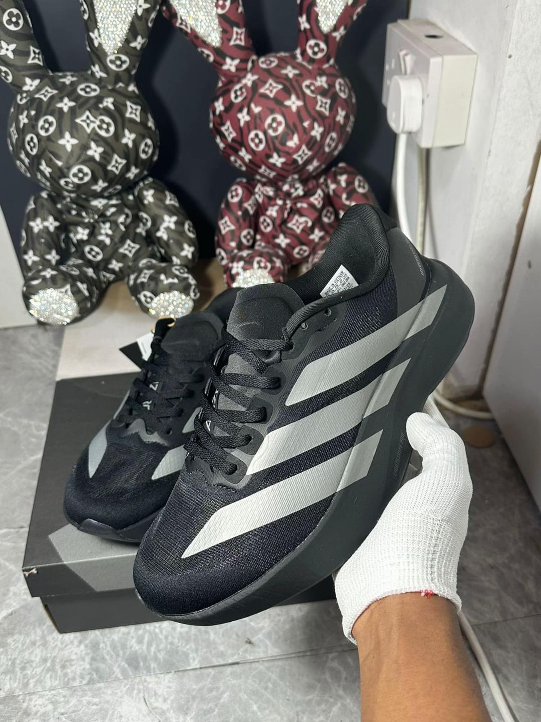Customer photo review of Adizero Evo SL CoreBlack / Iron Mettalic