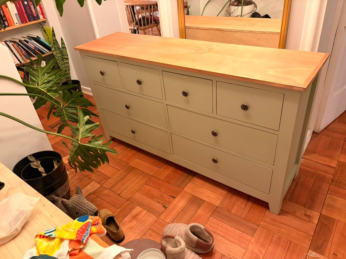 Customer photo review of Cómoda de Madera 8 cajones
