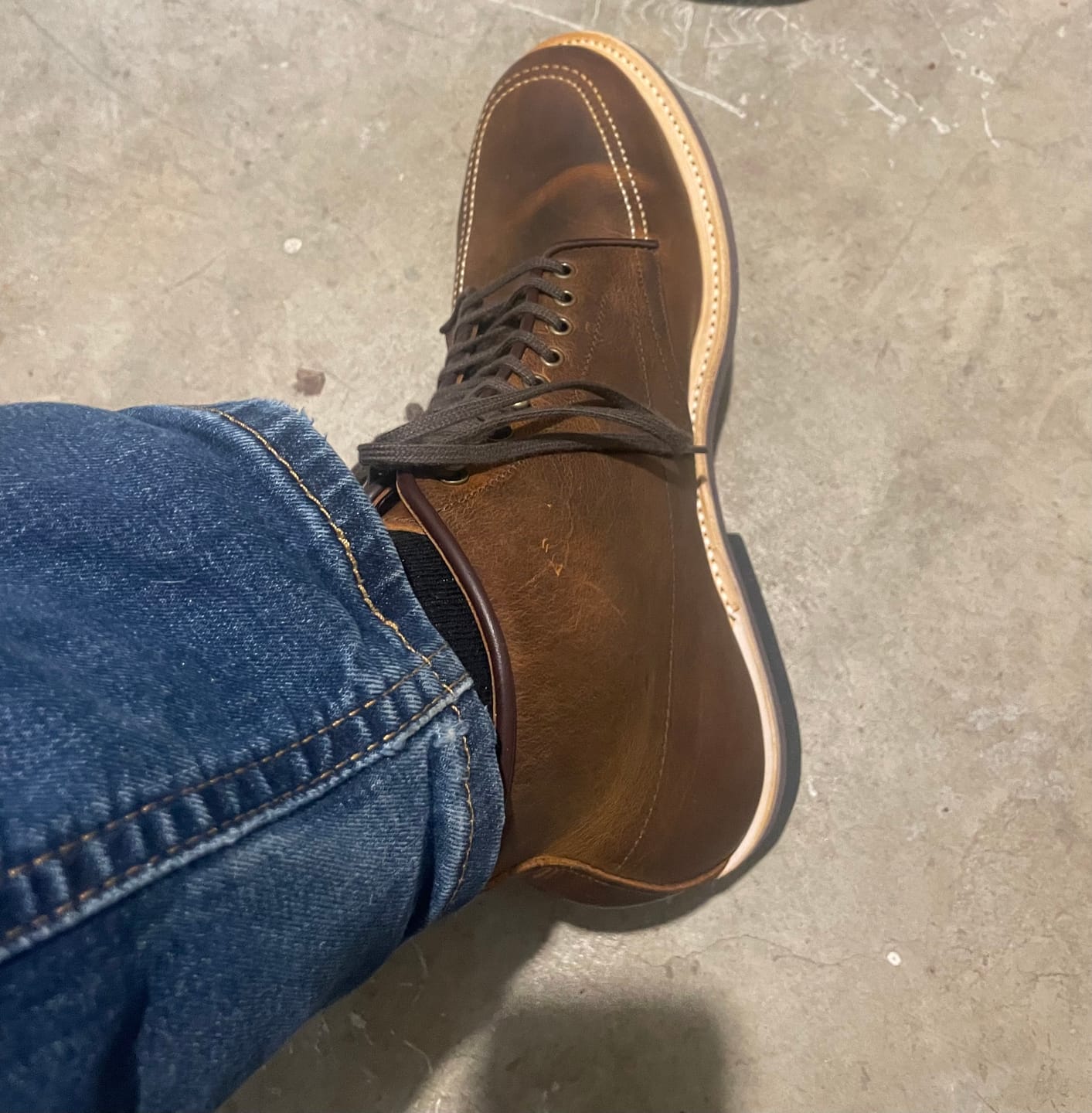 Customer photo review of Indiana Moctoe Boot  - luosjiet®boots - Red Brown Crazy Horse Cowhide