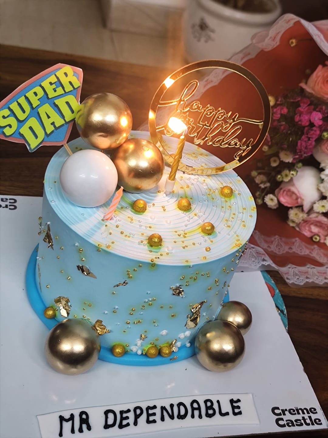 Customer photo review of Golden Blue Cake