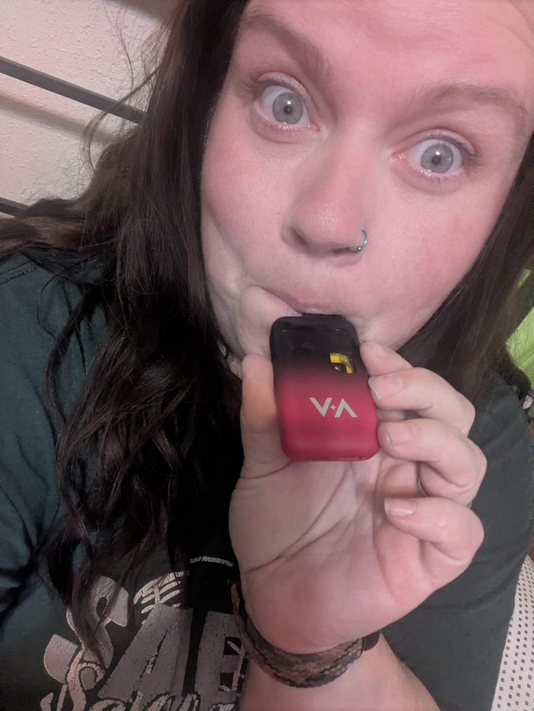 Customer photo review of 2G Disposable Vape Pen
