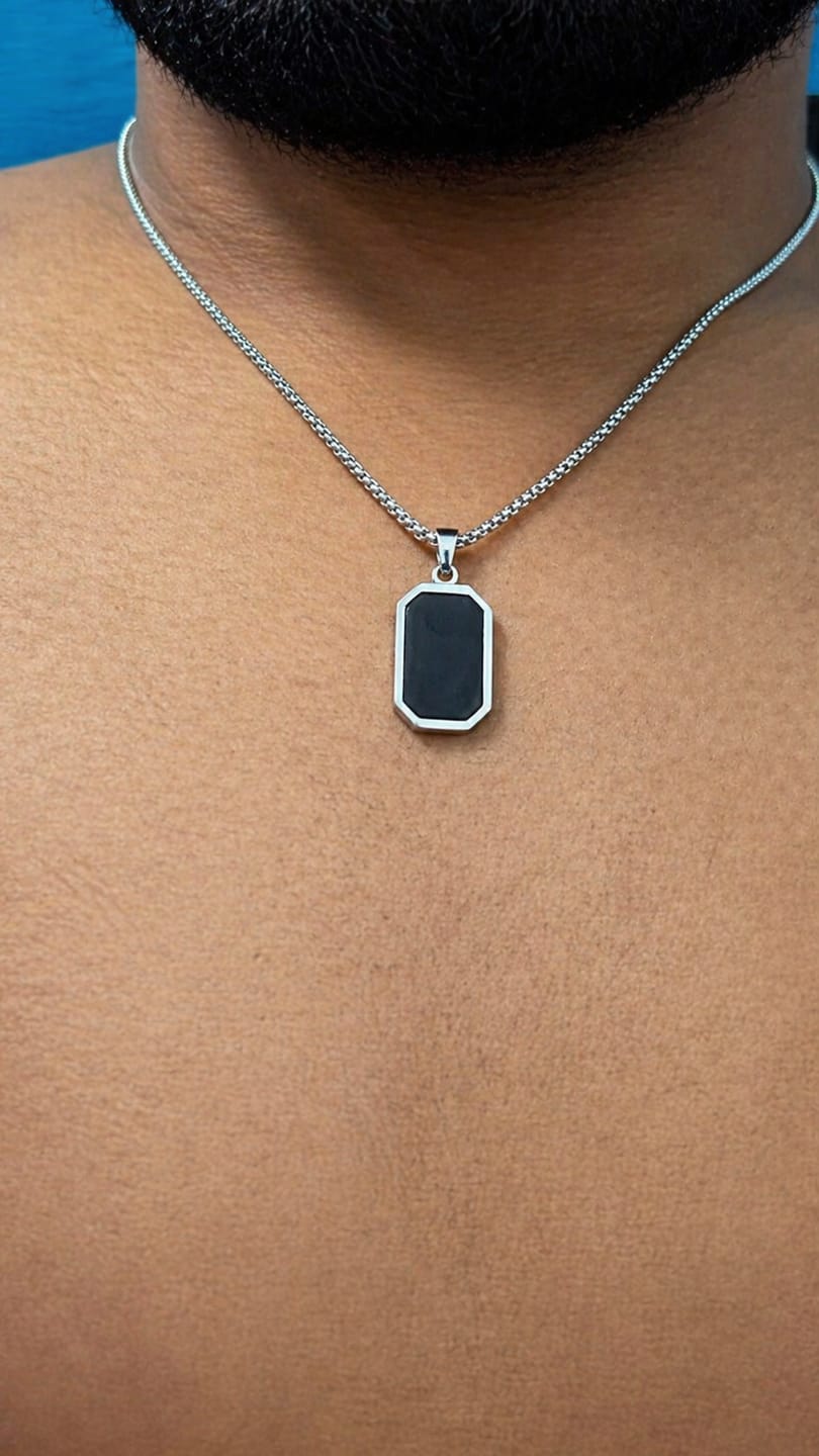 Customer photo review of Shadow Octane Necklace