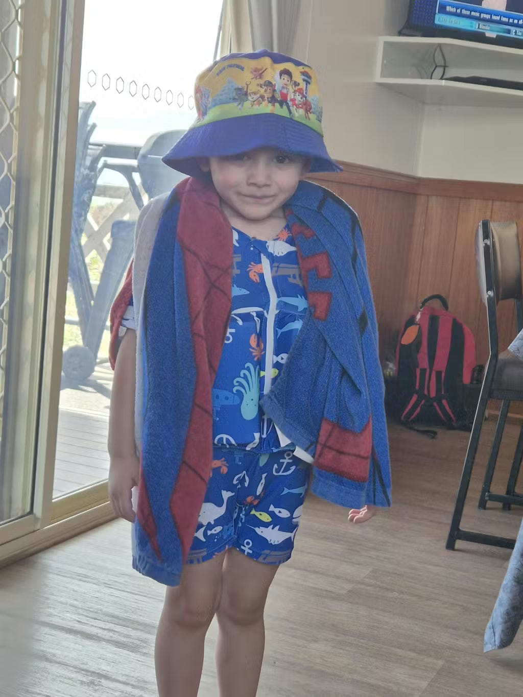 Customer photo review of Kinder Schwimmweste UV Schutz | Schwimmanzug mit Auftrieb