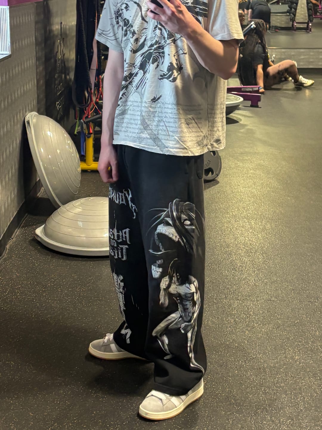 Customer photo review of 2128 - AOT©  x YLA Baggy Joggers