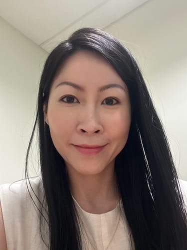 Customer photo review of OUTGLOW - Radiance Tri-Factor™ Jelly