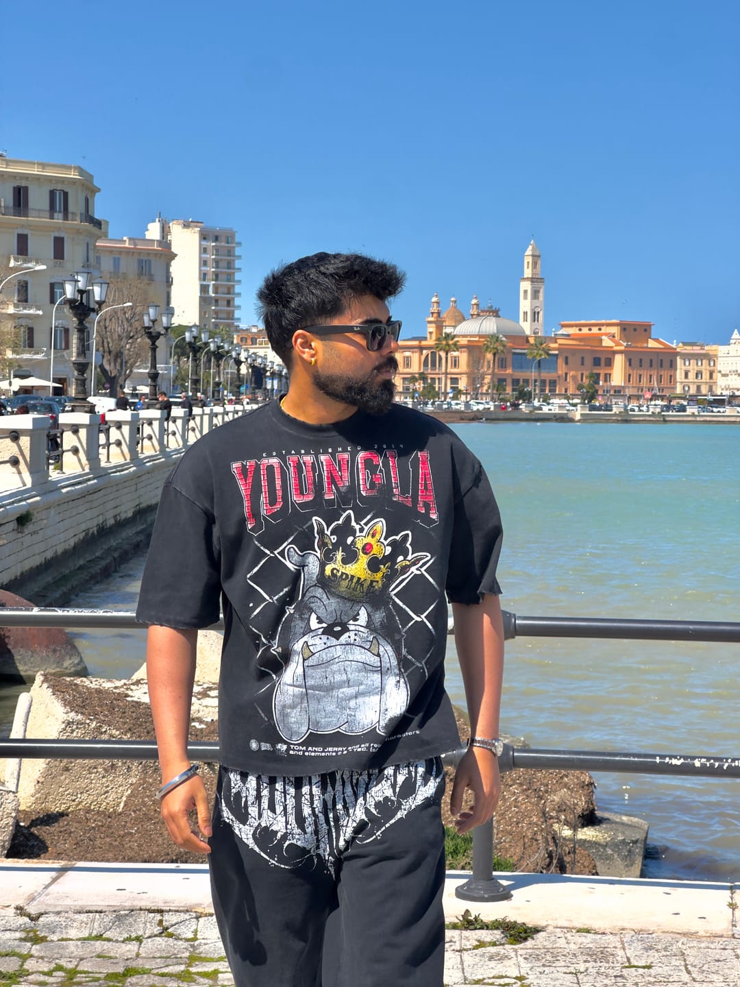 Customer photo review of 2079 - Dark Wave Joggers