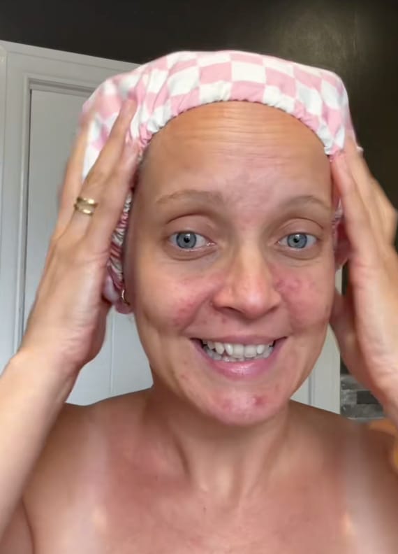 Customer photo review of Lumelle Shower Cap
