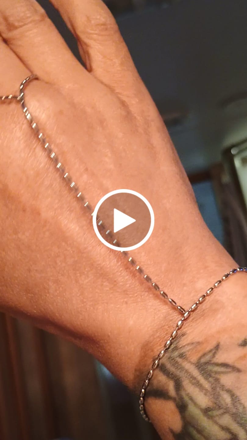 Customer video review of Zahara Handchain (Bundle)