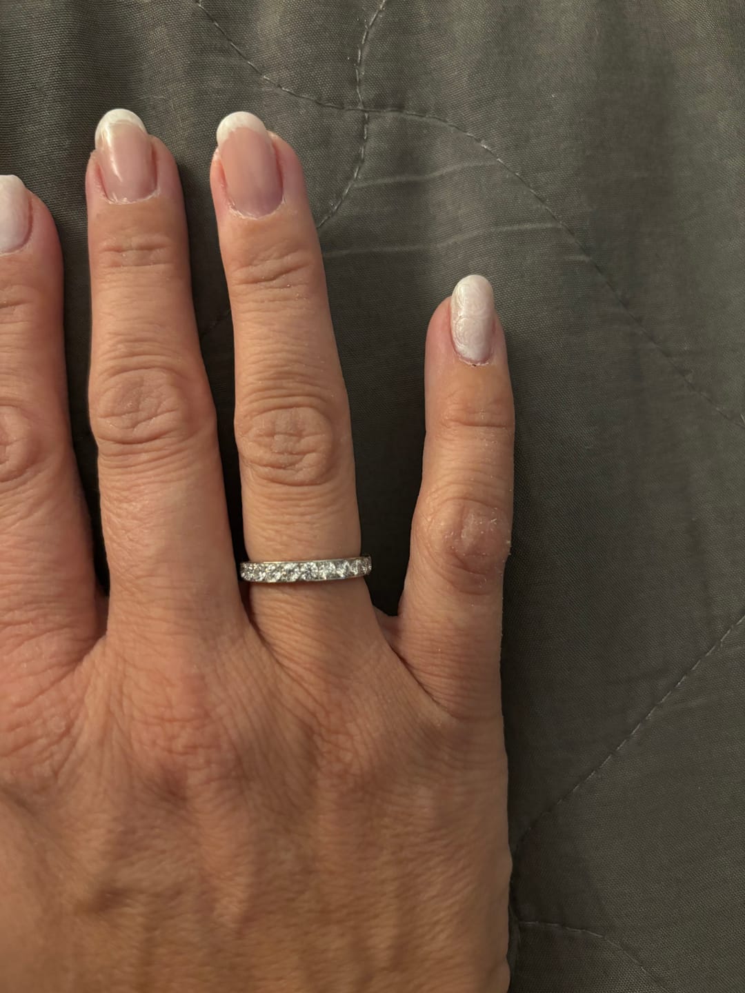 Customer photo review of White Gold 3mm Full Glitz Ring