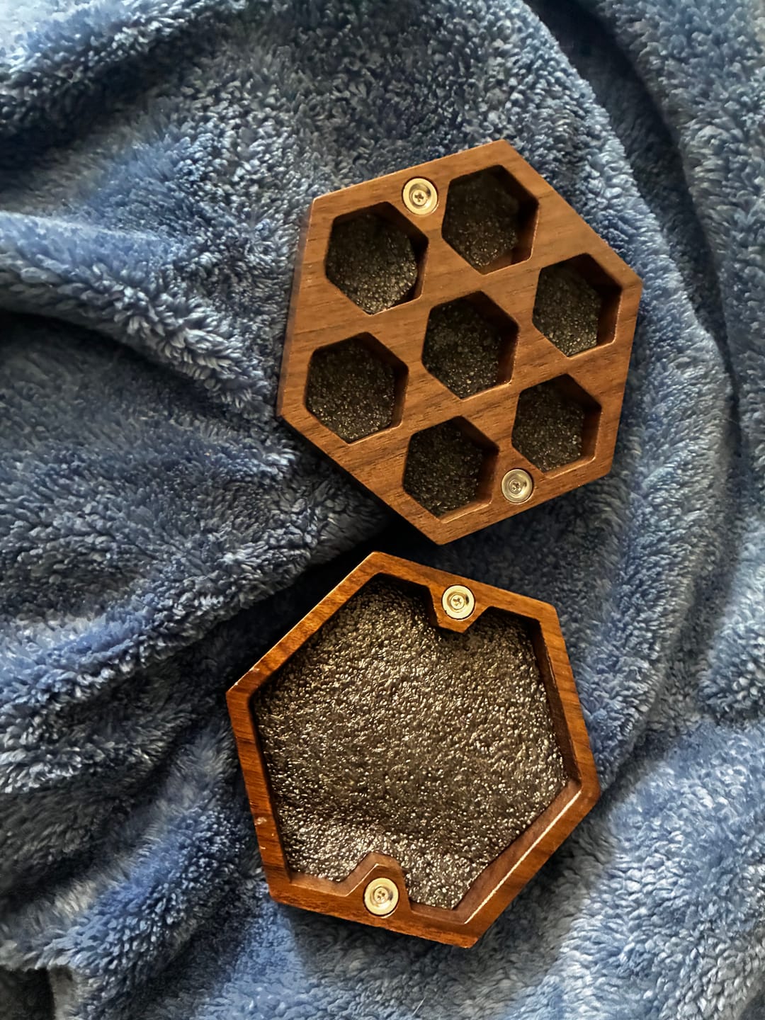 Customer photo review of 🎁 A Free Gift Random D20 (100% off)