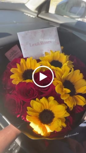 Customer video review of Sunflower and Rose Bouquet