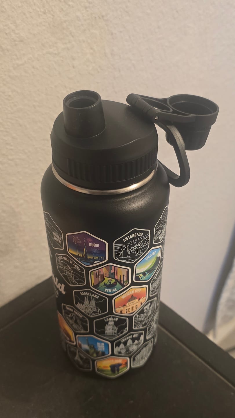 Customer photo review of Lets Wander - Chug Lid