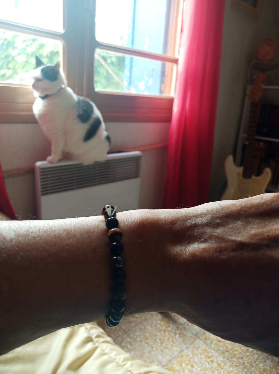 Customer photo review of Bracelet "Triple Protection" en Hématite, Oeil de Tigre et Obsidienne